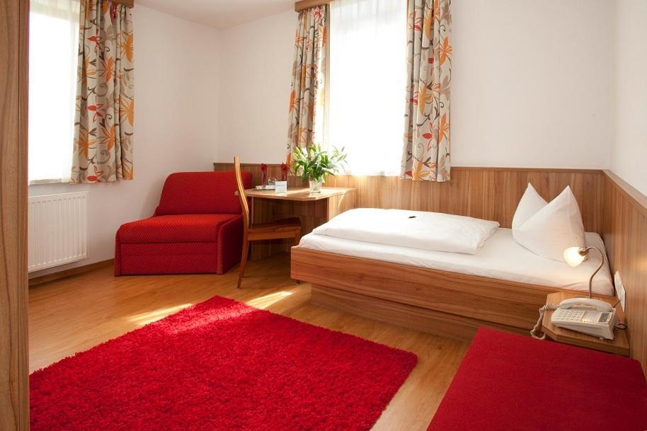 Hotel Drei Loewen Dachau Dış mekan fotoğraf